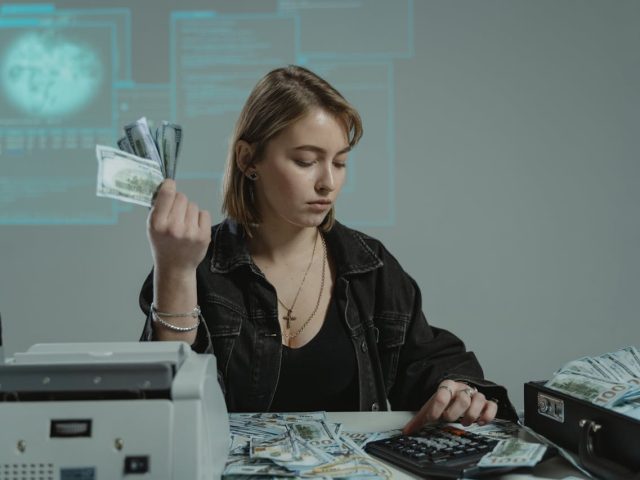 Płatności na platformie Google AdSense