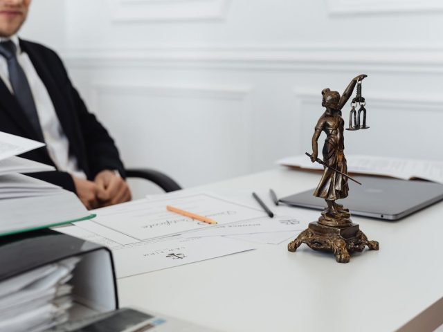 Aktualności dotyczące ustaw EU AI Act i AI Accountability for Publishers Act